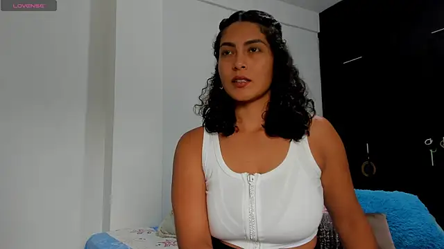sofiaparker8 online show from April 2026 08:04:02 PM