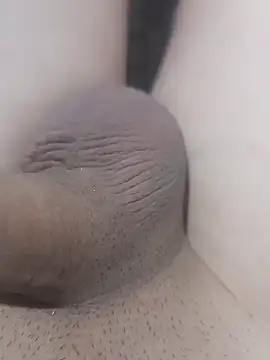 kartalgoz42 online show from December 2024 06:01:02 PM