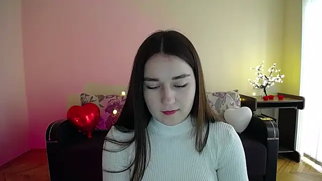 Pretty shy online show from March 2025 09:01:02 AM