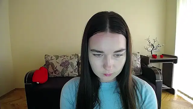 Pretty shy online show from October 2025 08:46:02 AM