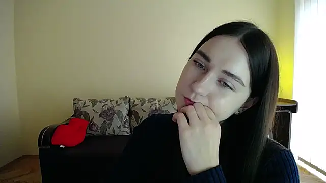 Pretty shy online show from December 2025 09:25:01 AM