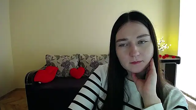 Pretty shy online show from April 2026 09:47:02 AM