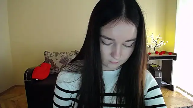 Pretty shy online show from June 2026 09:01:02 AM