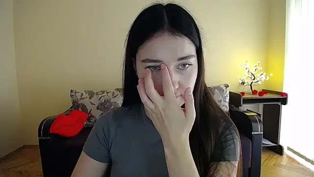 Pretty shy online show from July 2026 09:01:02 AM