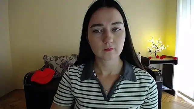Pretty shy online show from July 2026 09:18:02 AM