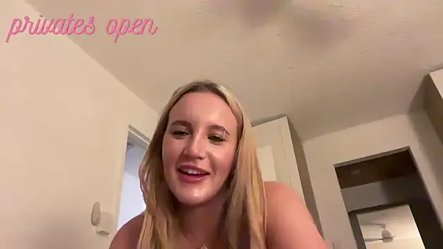 isisxoxx online show from February 2025 12:51:02 PM