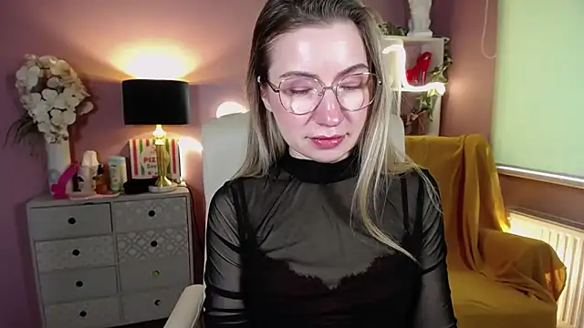 Mia Tasty online show from February 2025 11:33:02 AM