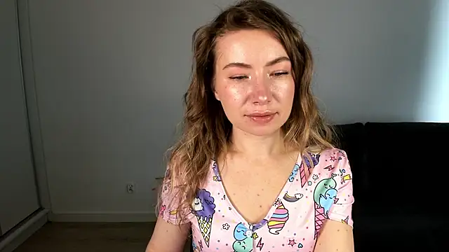 Mia Tasty online show from April 2026 01:24:02 PM