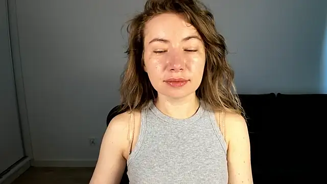 Mia Tasty online show from April 2026 06:39:01 AM