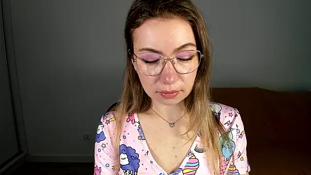 Mia Tasty online show from May 2026 06:33:01 AM