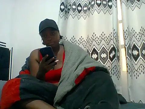 Snapshot of sweetcum chatting on October 2025 03:43:01 AM sweetcum online show from October 2025 03:43:01 AM