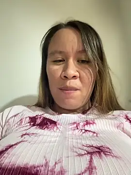 Emiily lee online show from September 2025 01:44:01 AM