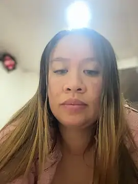 Snapshot of Emiily_lee chatting on January 2026 08:52:01 AM Emiily lee online show from January 2026 08:52:01 AM