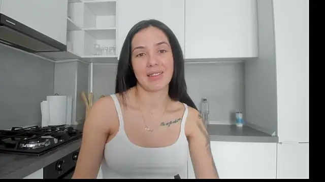 Emmapmg online show from February 2026 12:12:01 PM