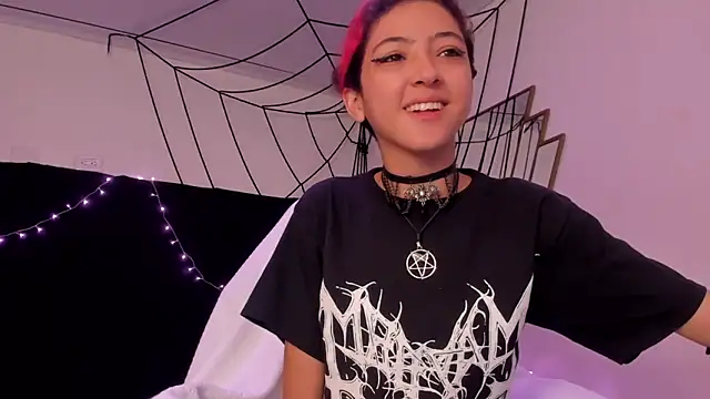 BonnieCute  online show from December 2024 11:44:01 AM