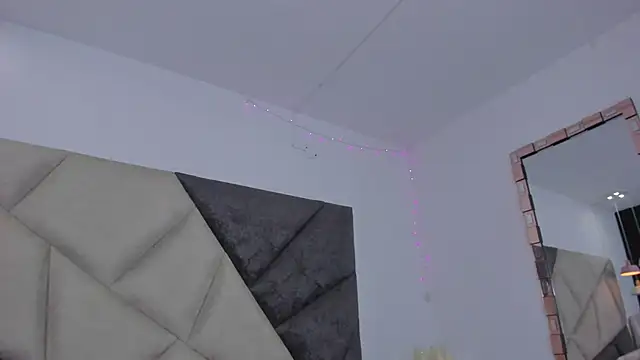 BonnieCute  online show from April 2026 11:46:02 PM