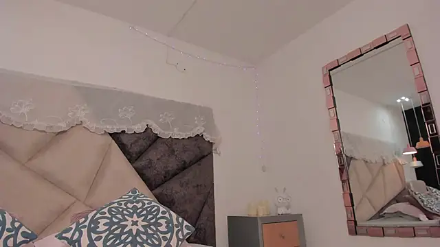 BonnieCute  online show from June 2026 12:12:02 AM