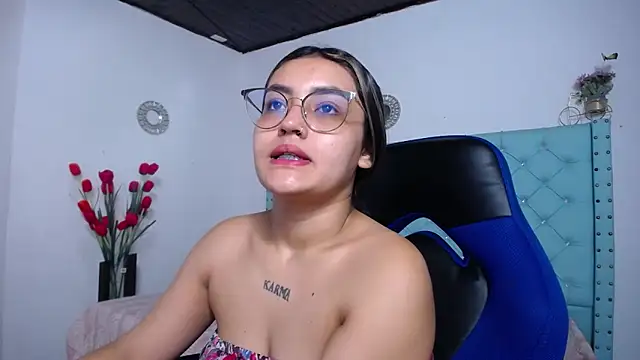 antonella sweetlittle online show from April 2026 12:32:02 PM