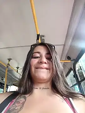 Snapshot of Alona_Evans chatting on February 2025 05:42:01 PM Alona Evans online show from February 2025 05:42:01 PM