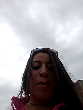 Snapshot of Alona_Evans chatting on March 2025 01:13:02 PM Alona Evans online show from March 2025 01:13:02 PM