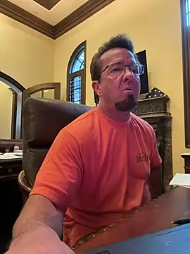 sluttydylan online show from February 2026 12:07:01 AM