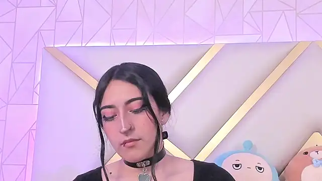 Violettbloss online show from February 2025 09:24:02 PM