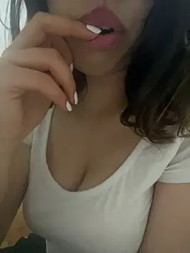 farah-36 online show from February 2025 03:23:02 AM