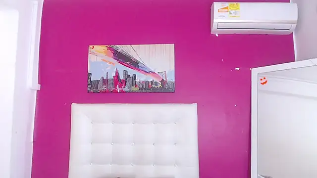 Snapshot of nextdoor_fantasy1 chatting on September 2025 03:17:02 AM nextdoor fantasy1 online show from September 2025 03:17:02 AM