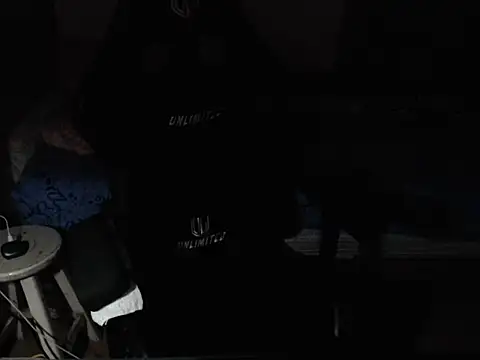 Snapshot of thealfawolf01 chatting on July 2026 09:01:02 AM thealfawolf01 online show from July 2026 09:01:02 AM