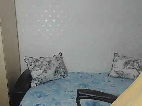 Snapshot of PrinceEagle chatting on December 2024 10:57:01 AM PrinceEagle online show from December 2024 10:57:01 AM