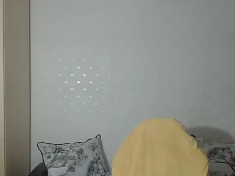 Snapshot of PrinceEagle chatting on December 2024 08:40:02 PM PrinceEagle online show from December 2024 08:40:02 PM