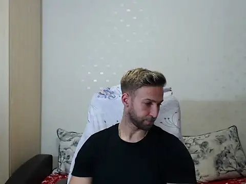 Snapshot of PrinceEagle chatting on November 2025 09:05:02 PM PrinceEagle online show from November 2025 09:05:02 PM