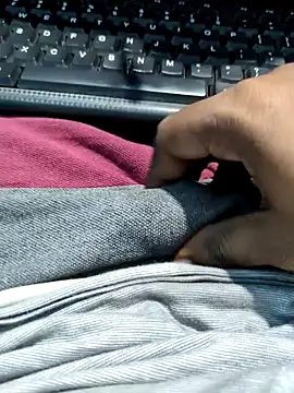 Snapshot of rajesh31tamil chatting on December 2024 02:30:02 AM rajesh31tamil online show from December 2024 02:30:02 AM