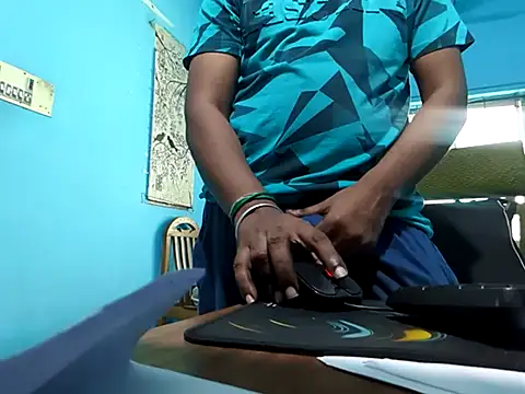 Snapshot of rajesh31tamil chatting on January 2026 06:41:02 AM rajesh31tamil online show from January 2026 06:41:02 AM