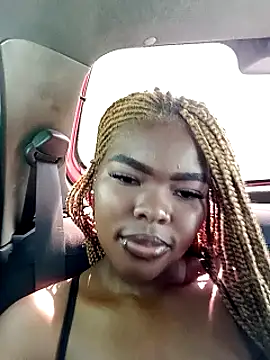 Snapshot of AdelynYasmin chatting on January 2025 03:36:02 PM AdelynYasmin online show from January 2025 03:36:02 PM