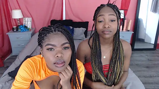 Snapshot of AdelynYasmin chatting on March 2025 01:59:02 PM AdelynYasmin online show from March 2025 01:59:02 PM