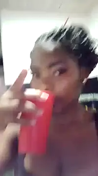 Snapshot of AdelynYasmin chatting on March 2025 08:43:01 PM AdelynYasmin online show from March 2025 08:43:01 PM