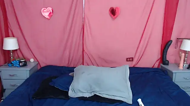 Snapshot of AdelynYasmin chatting on March 2025 06:29:01 PM AdelynYasmin online show from March 2025 06:29:01 PM