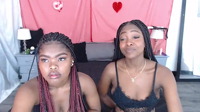 Snapshot of AdelynYasmin chatting on March 2025 12:11:01 PM AdelynYasmin online show from March 2025 12:11:01 PM