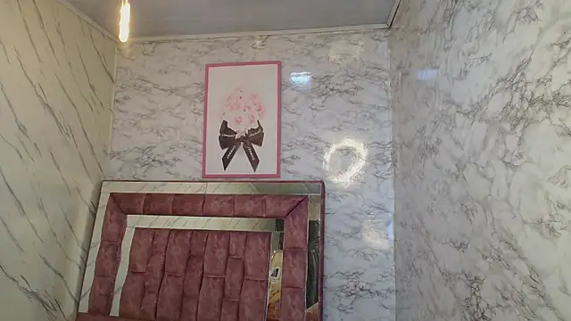 Snapshot of _Emily_v chatting on December 2024 11:50:02 PM Emily v online show from December 2024 11:50:02 PM