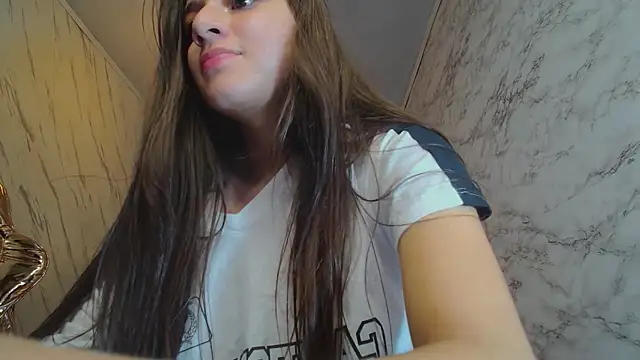 Snapshot of _Emily_v chatting on January 2025 10:12:01 PM Emily v online show from January 2025 10:12:01 PM