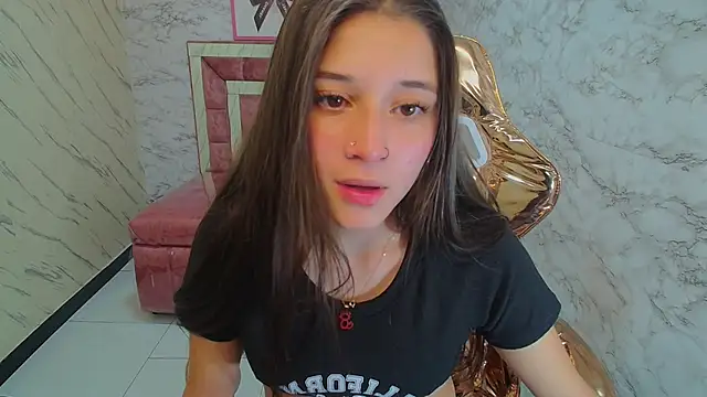 Snapshot of _Emily_v chatting on February 2025 08:20:02 PM Emily v online show from February 2025 08:20:02 PM