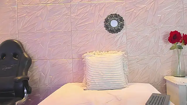 paula  cruzz online show from February 2025 03:57:02 PM