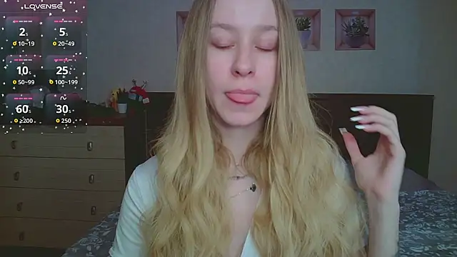 Snapshot of Lily__Devil chatting on February 2026 12:31:01 PM Lily Devil online show from February 2026 12:31:01 PM