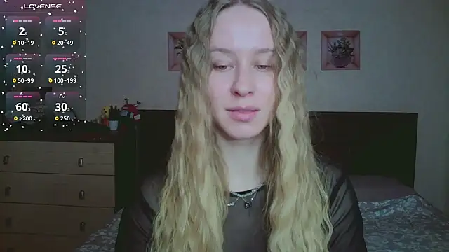 Snapshot of Lily__Devil chatting on February 2026 09:02:01 AM Lily Devil online show from February 2026 09:02:01 AM