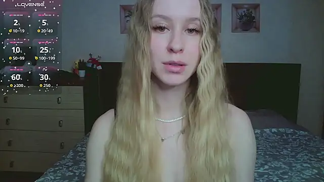 Snapshot of Lily__Devil chatting on February 2026 03:06:01 PM Lily Devil online show from February 2026 03:06:01 PM