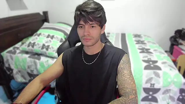 justin stark7 online show from January 2025 10:27:02 PM