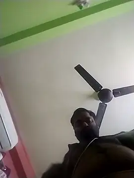 Snapshot of Rmoeo92 chatting on January 2026 01:54:02 AM Rmoeo92 online show from January 2026 01:54:02 AM