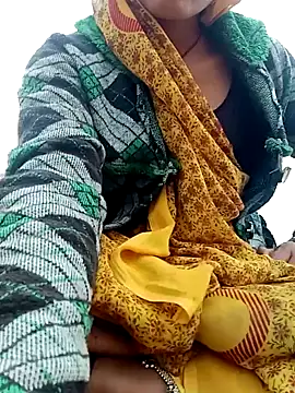 Hotsarina online show from December 2024 10:53:02 AM