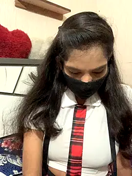 hottiess69 online show from October 2025 07:36:02 PM